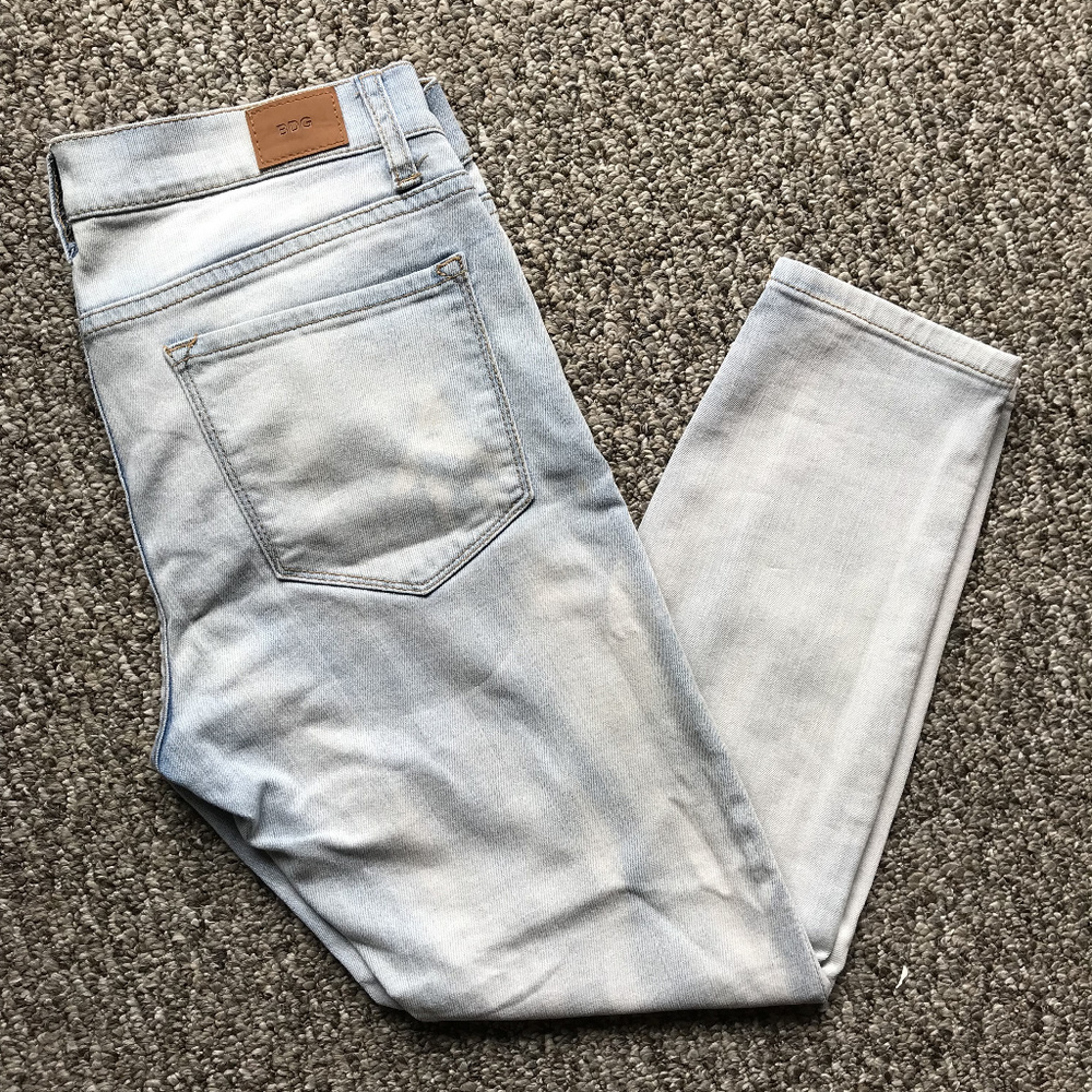BDG Urban Outfitters Mid Rise Twig Grazer Jeans